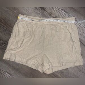 Old Navy Beige Shorts
